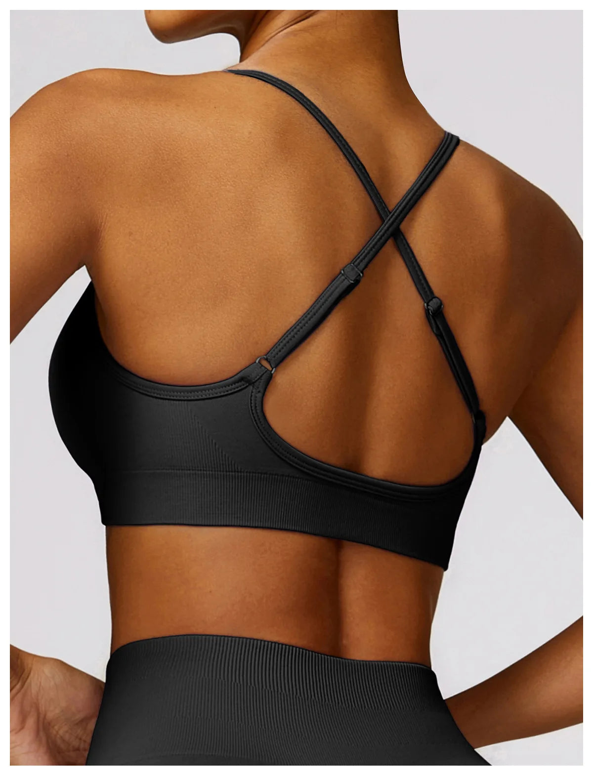 Seamless Criss Cross Fitness Bra – Padded