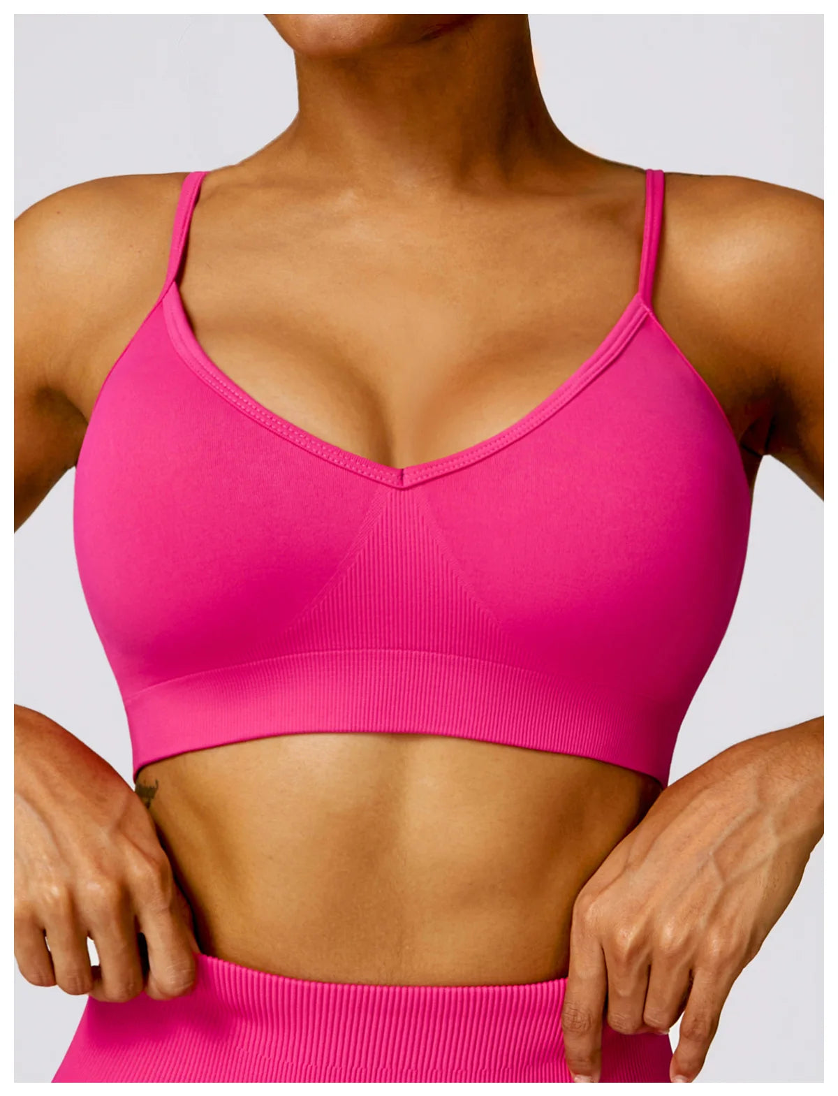 Seamless Criss Cross Fitness Bra – Padded